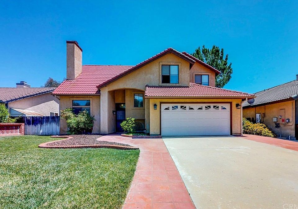 1st image of 39810 Wild Flower Dr