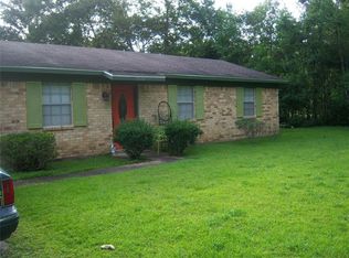 6718 Bay Rd, Mobile, AL 36605