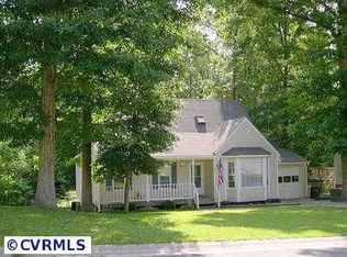 15615 Roland View Dr, Chester, VA 23831