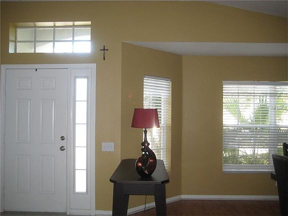 3rd image of 30723 Lanesborough Cir