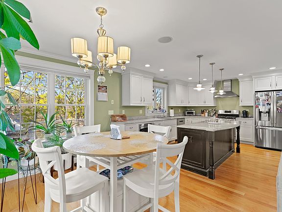 4th image of 44 Oakview Ter #42