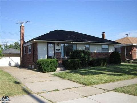 4th image of 25185 Barbara St