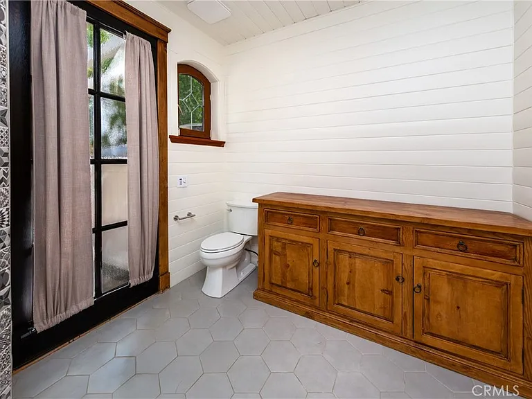 85 Saddlebow Rd — Photo 24