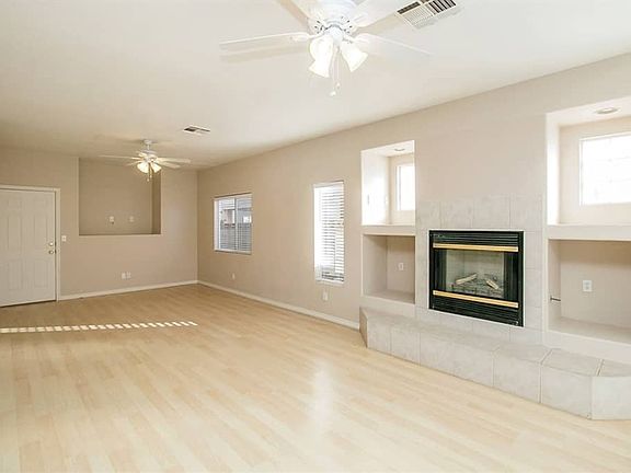 3rd image of 3531 Kahala Bay Ln