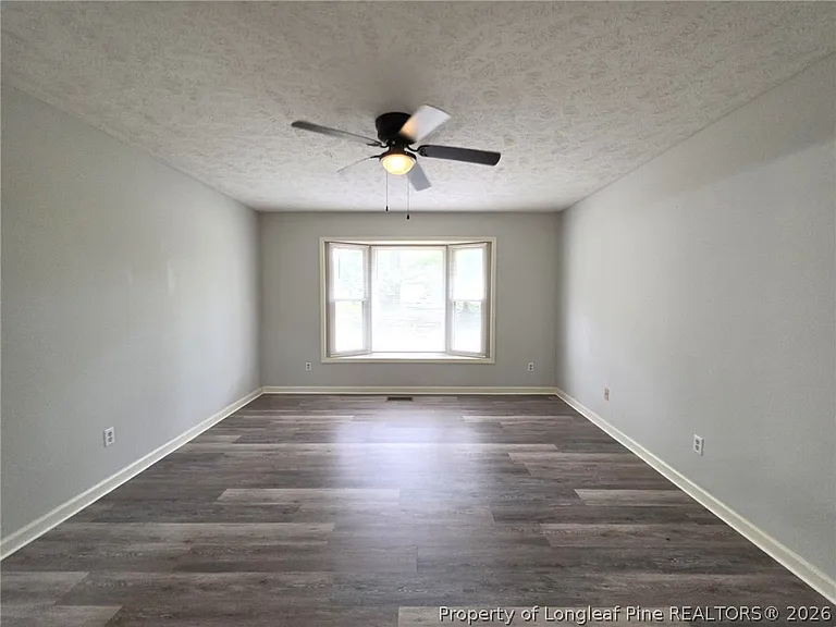 6900 Saint Julian Way — Photo 20