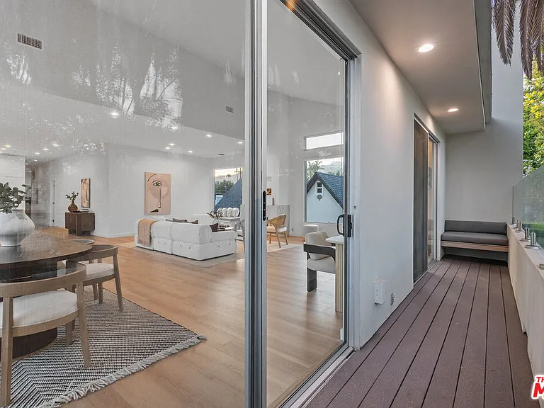613 Westmount Dr — Photo 13