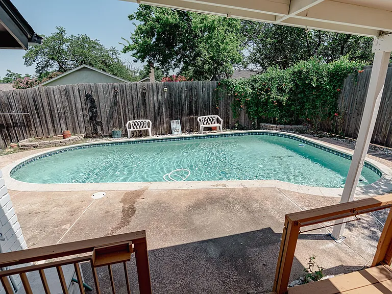 2027 Lucerne Cir — Photo 35