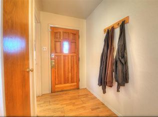 10904 Princess Jeanne Ave NE, Albuquerque, NM 87112