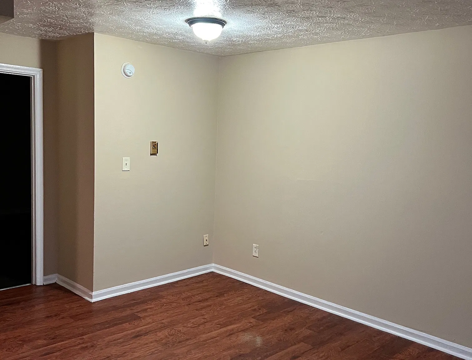 1 bed, 500 sqft, $750 — Photo 1
