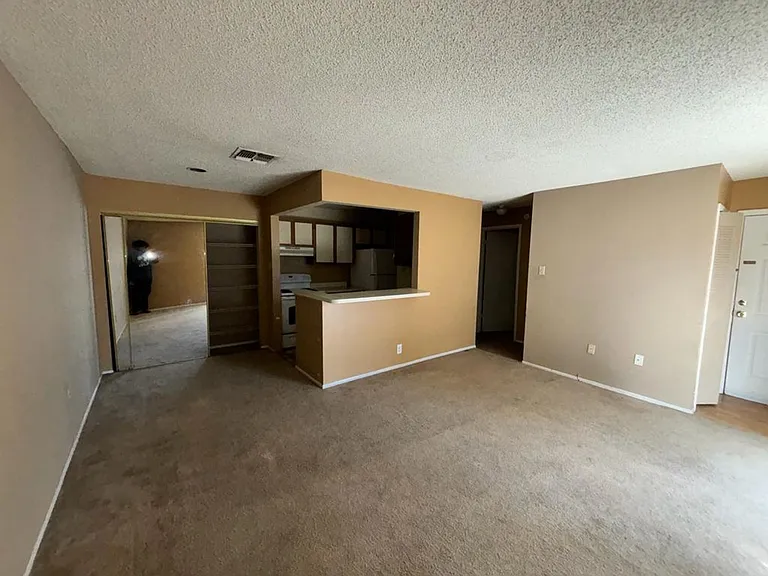 3838 Bay Club Cir #103 — Photo 11