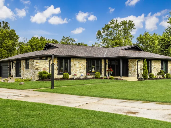 6000 Tremont Dr, Bargersville, IN 46106