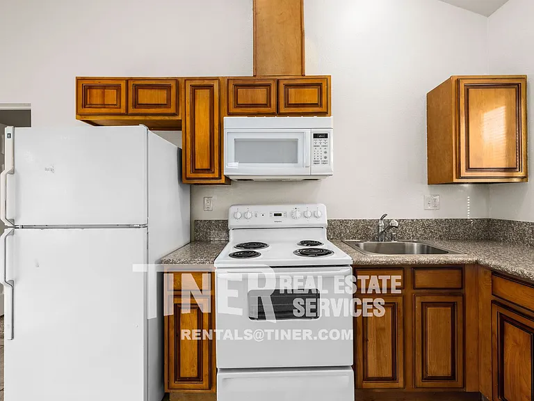 9304 Orangevale Ave — Photo 19