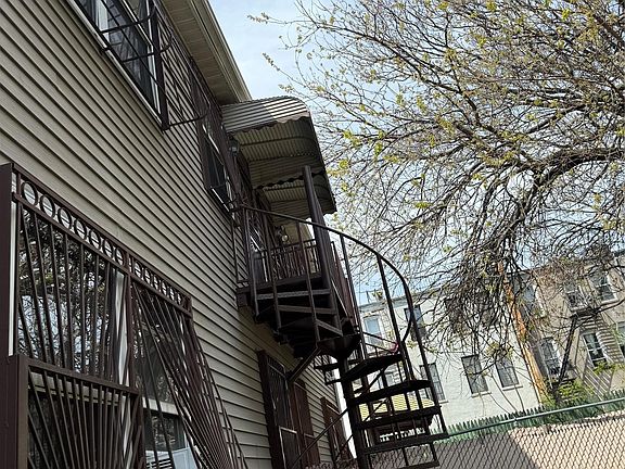 2nd image of 497 Elton Street
