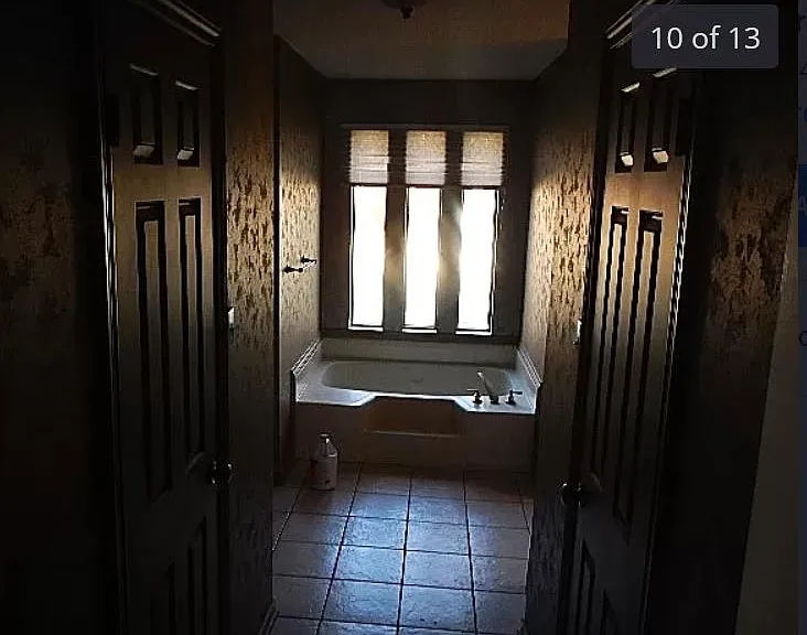 5604 Stoneridge Dr — Photo 10