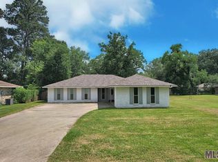 8970 Shadow Bluff Ave, Denham Springs, LA 70726