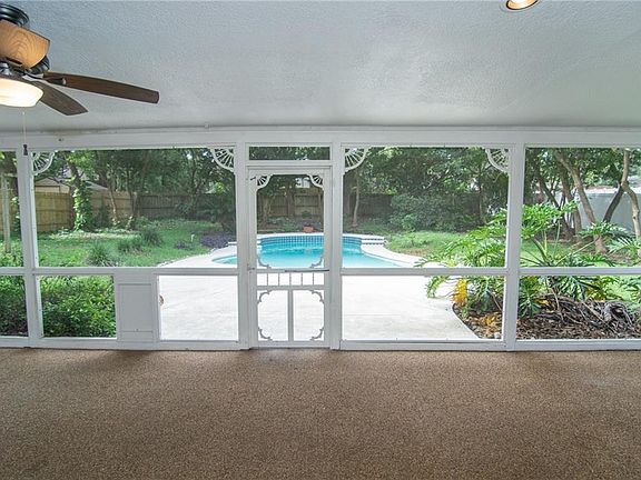 4th image of 120 Habersham Dr