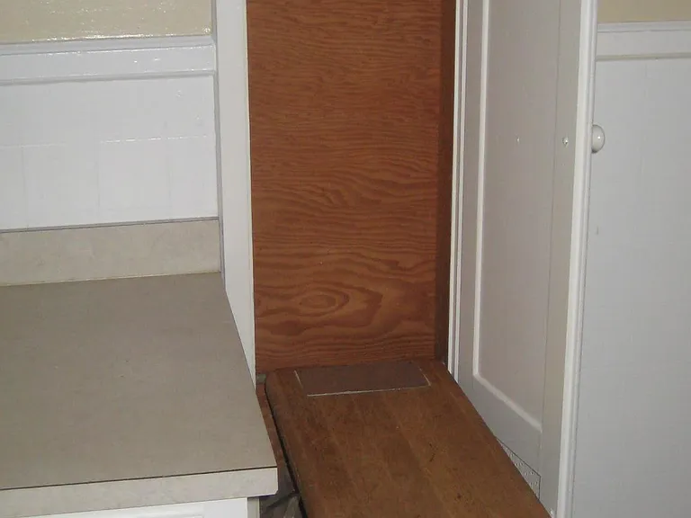 Classic built-in ironing board