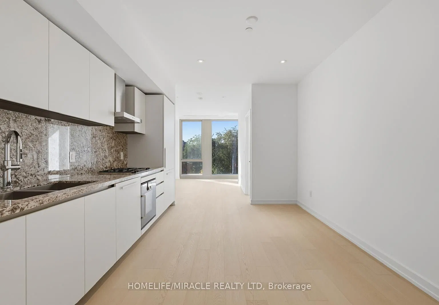 2 bed, $4,750 — Photo 4
