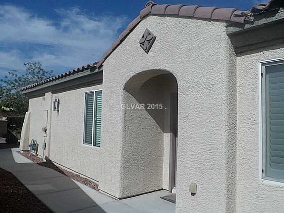 2nd image of 8800 Regatta Bay Pl