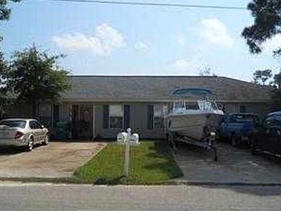 3rd image of 11082 Amber Dr #A