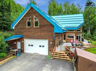 1220 Violet Dr, Fairbanks, AK 99712
