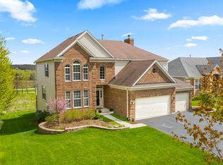 1149 Dorr Dr, Sugar Grove, IL 60554