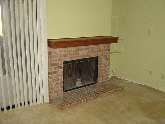4th image of 4212 Medical Dr APT 107