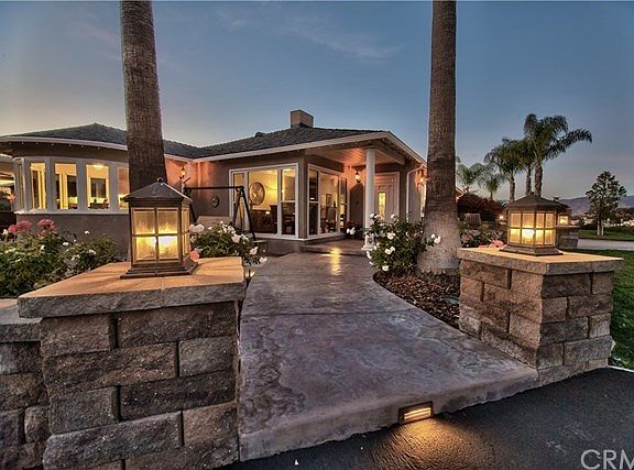 2nd image of 31324 Knoll Dr