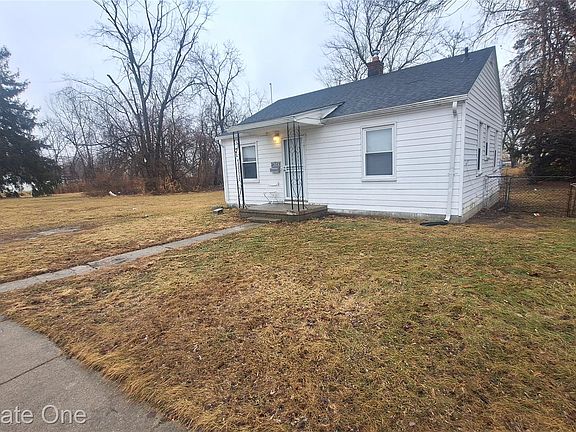 2nd image of 26725 Kean St