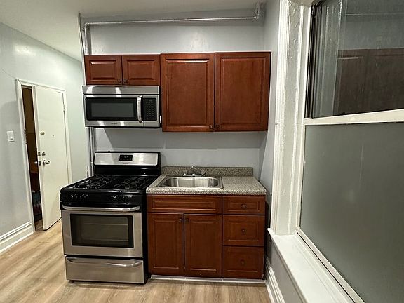 2nd image of 4530 Park Ave APT 1A