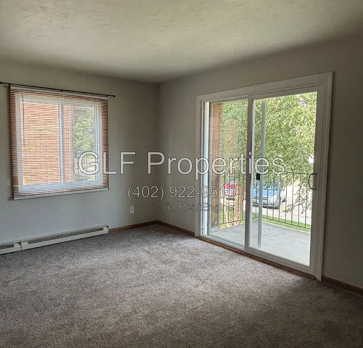 2 bed, 1.0 bath, $900 — Photo 1