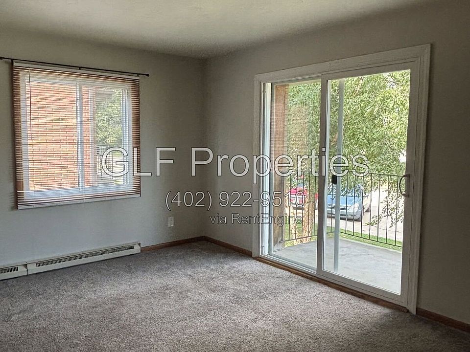 1st image of 231 N 1st St APT 4