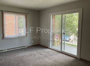 231 N 1st St APT 4, Seward, NE 68434