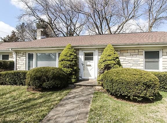 3rd image of 502 Dover Ave