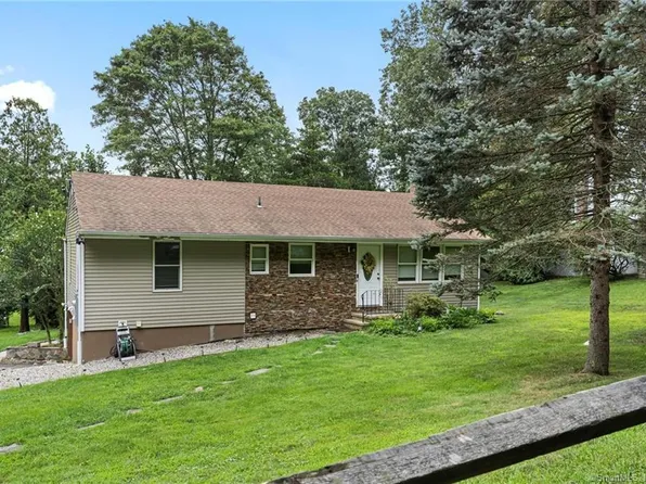 15 Styles Lane, Norwalk, CT 06850