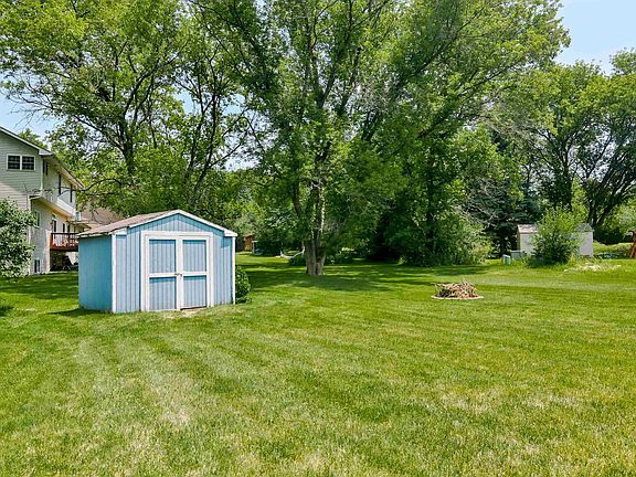 5th image of 2104 Candlewick Dr SE