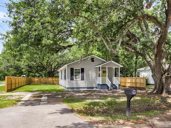 2678 Ranger Dr, North Charleston, SC 29405