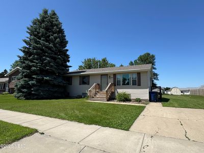 1503 3rd Ave NW, Watertown, SD, 57201