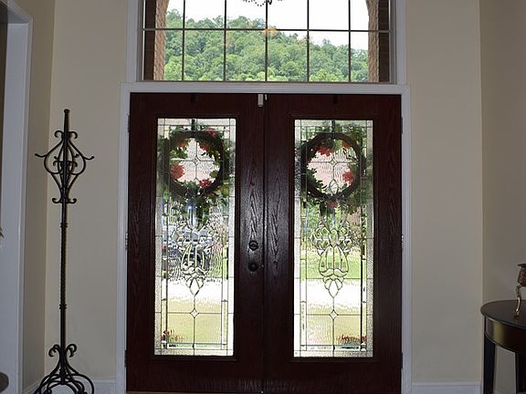 2nd image of 125 Spruce Ln