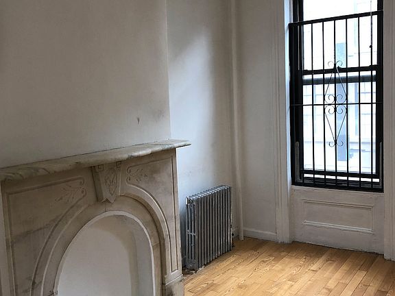 4th image of 312 E 80th St APT 3W