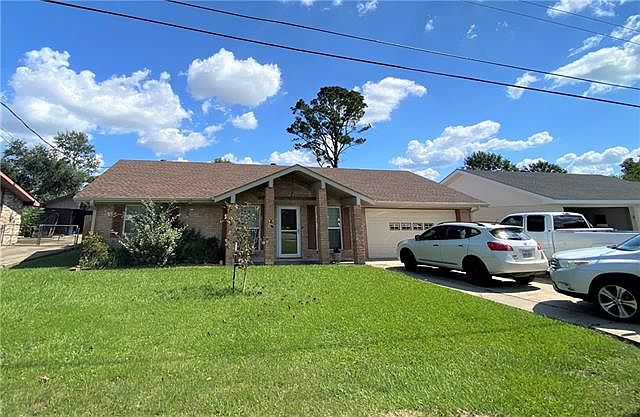 1st image of 3907 Ken Dr