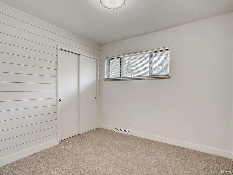 8521 Crescent Dr — Photo 17