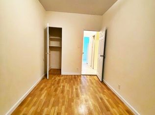 37 Bay 7 St, Brooklyn, NY 11228
