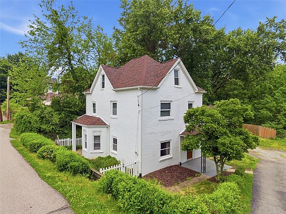 2nd image of 31 Harrison St