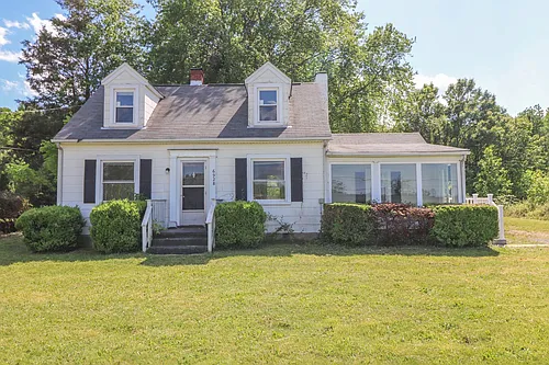 6928 Harrison Rd Photo 1