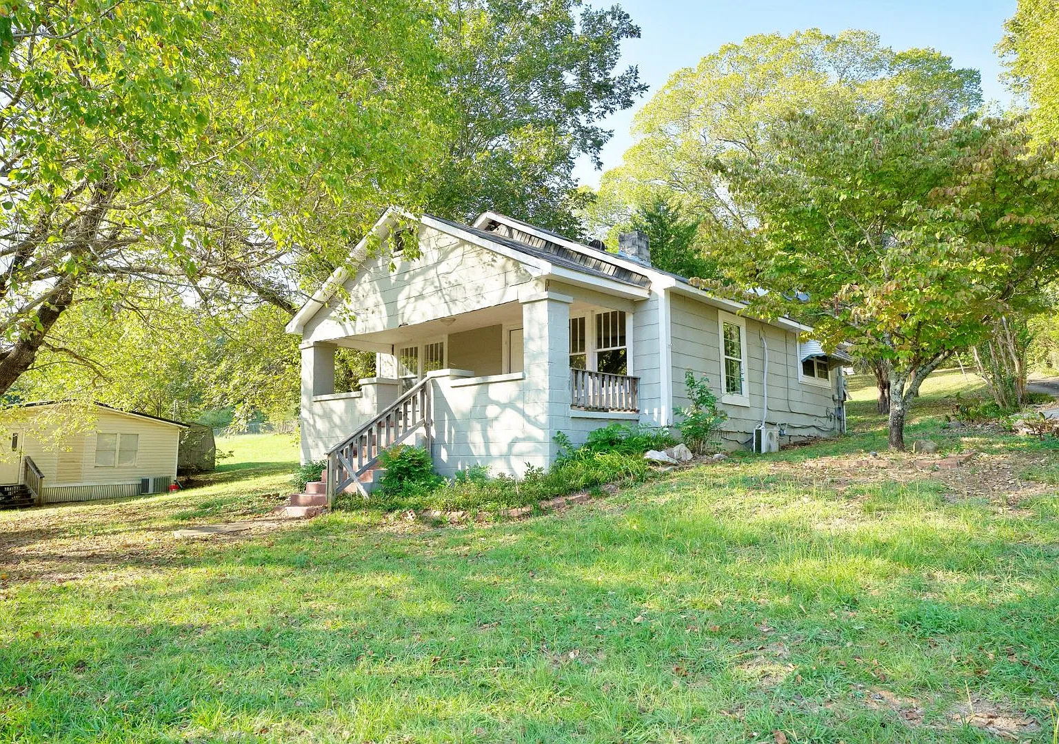 229 East 54th Anniston — Photo 1