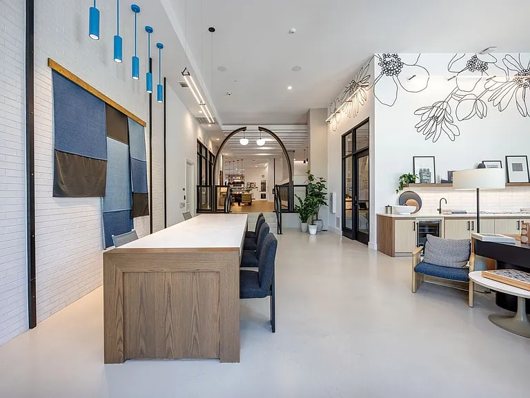 Leasing/Lobby