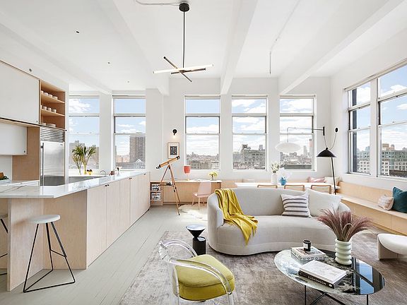2nd image of 60 Broadway APT 8C