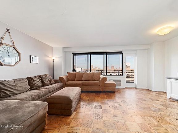 4th image of 382 Central Park W APT 20N