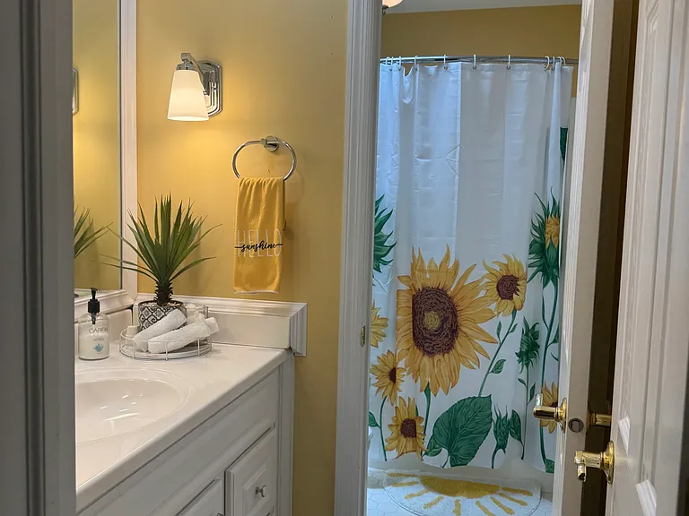 Bathroom 2 with separate sink area